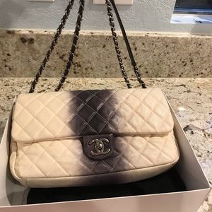 🔥🔥SALE🔥🔥Chanel Ombré Jumbo Single Flap Bag